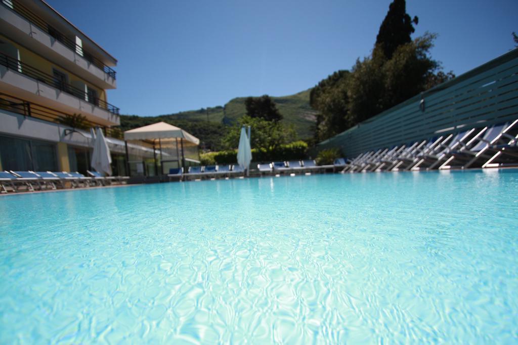 Hotel Miorelli توربولي المظهر الخارجي الصورة